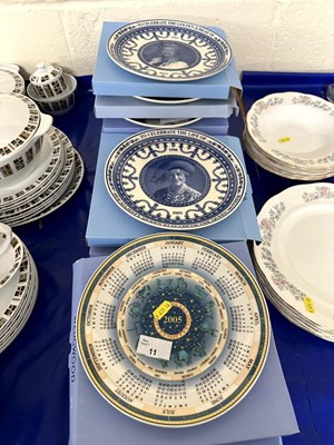 Lot 11 - A collection of Wedgwood Calendar and royal...