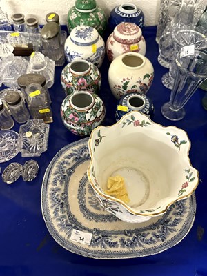 Lot 14 - Mixed Lot: Various reproduction ginger jars, a...