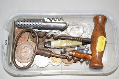 Lot 88 - Pocket knives, assorted coinage, corkscrews etc