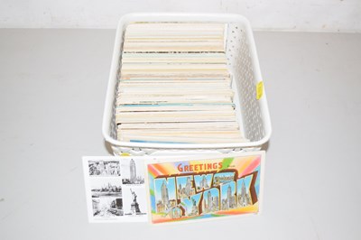 Lot 89 - Box of assorted postcards