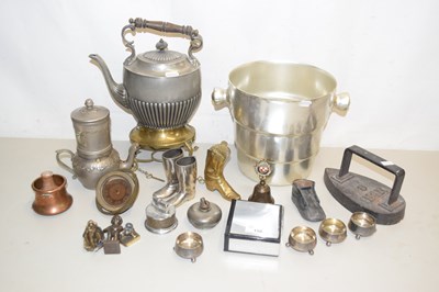 Lot 150 - Mixed Lot:  Various silver plated wares, a...