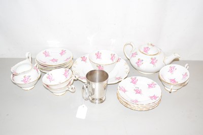 Lot 172 - A quantity of New Chelsea rose decorated tea...