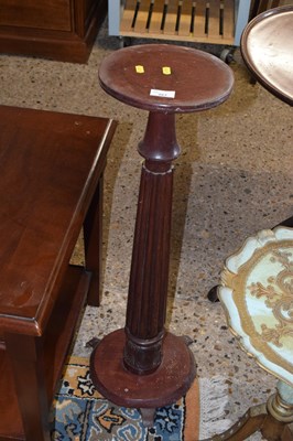 Lot 267 - A jardiniere stand