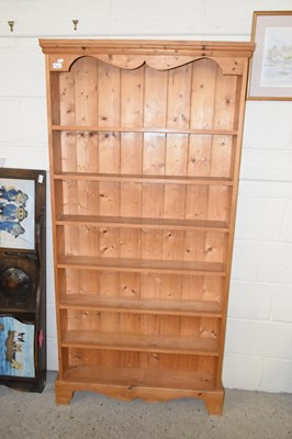 Lot 241 - A modern pine bookcase