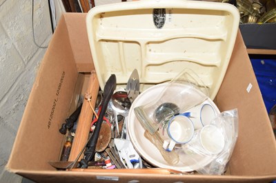 Lot 505 - Assorted kitchenalia and household clearance