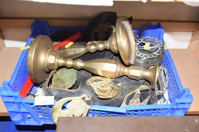 Lot 527 - Quantity of brass ware, horse brasses etc