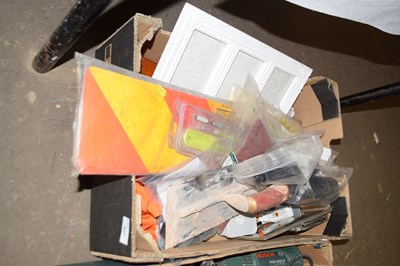 Lot 626 - A box of assorted tools to include Stanley,...