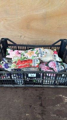 Lot 1040 - Crate of 12 mixed summer bedding packs