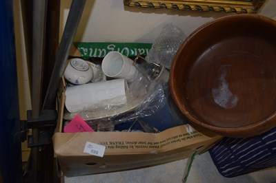 Lot 699 - One box of various house clearance, glass and...