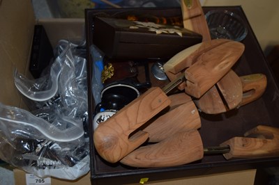 Lot 705 - A box of assorted mobile phones, shoe...