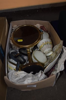 Lot 757 - Boxed Galway glass wares, various ceramics,...