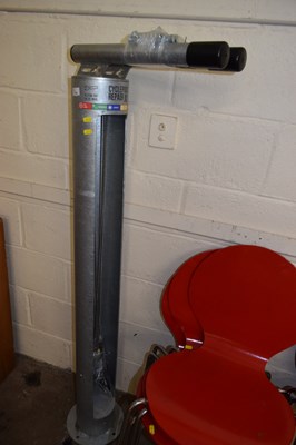 Lot 774 - A cycle pod repair station