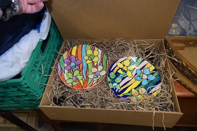 Lot 821 - A box of Jane Williamson Devon plates