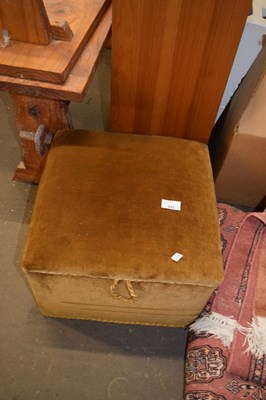 Lot 882 - An upholstered storage box and records