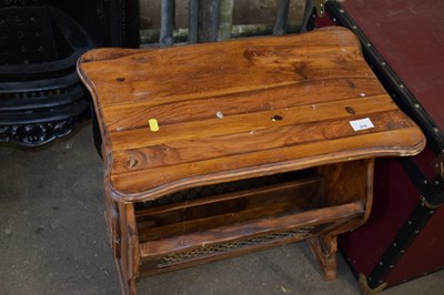 Lot 918 - Wooden coffee table/magazine rack