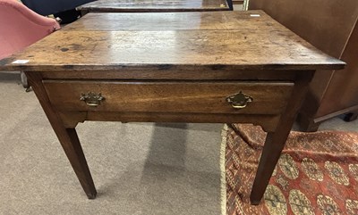 Lot 403 - A Georgian oak single drawer side table raised...