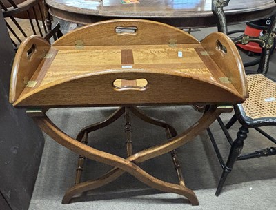 Lot 422 - A 20th Century hardwood butlers tray with fold...