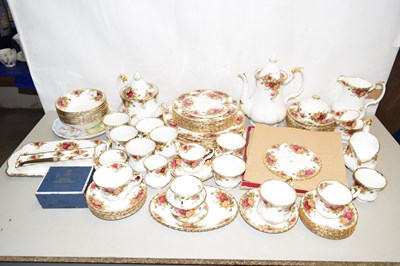Lot 141 - Extensive Collection of Royal Albert Old Country Roses