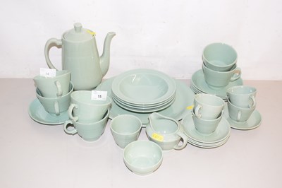 Lot 15 - Woods of Beryl tea wares