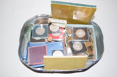 Lot 87 - Mixed Lot: British commemorative crowns,...