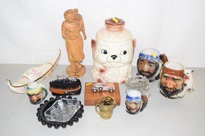Lot 162 - Mixed Lot: Biscuit barrel, various character...