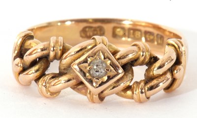 Lot 82 - 18ct gold and diamond ring, the top section an...