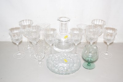 Lot 171 - Mixed Lot: Various drinking glasses, glass...