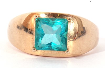Lot 84 - Modern 9ct gold blue zircon dress ring, the...
