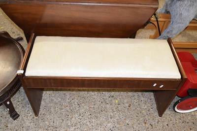 Lot 280 - Early 20th Century duet piano stool