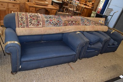 Lot 284 - An early 20th Century blue three piece suite