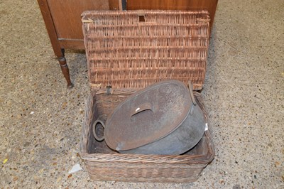 Lot 293 - A wicker picnic hamper and a fish kettle