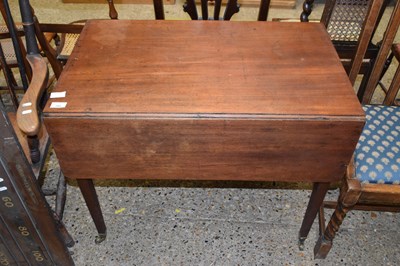 Lot 299 - A Georgian mahogany Pembroke table for...