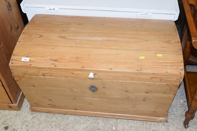 Lot 319 - A Victorian pine dome topped blanket box