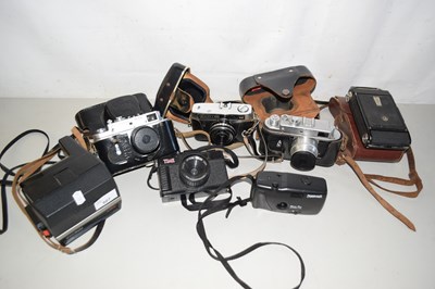 Lot 507 - Mixed Lot: Assorted cameras