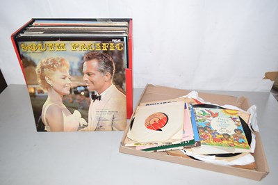 Lot 526 - Mixed Lot: Assorted records