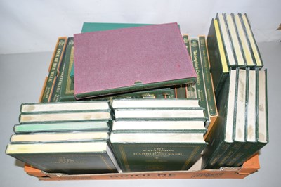 Lot 578 - Box of books The Greyfriars Book Club