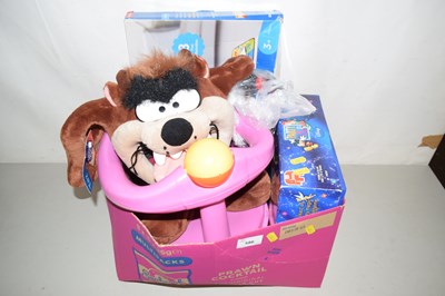 Lot 586 - A box of various children's toys