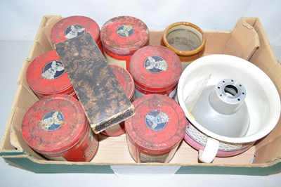 Lot 605 - A quantity of Cow & Gate baby food tins,...