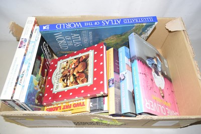 Lot 621 - Box of assorted books