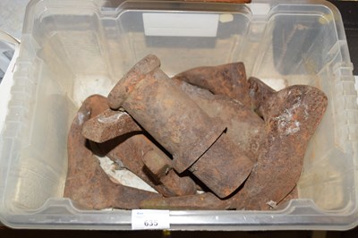 Lot 635 - A group of iron cobblers shoe lasts