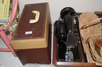 Lot 636 - A singer sewing machine