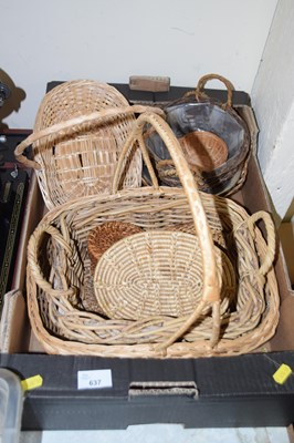 Lot 637 - Box of assorted baskets