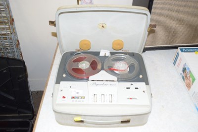 Lot 645 - A Popular 400 reel to reel tape player