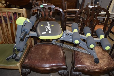 Lot 749 - A Wondercore exerciser