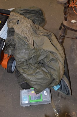 Lot 756 - An insulated overall and a box of various...