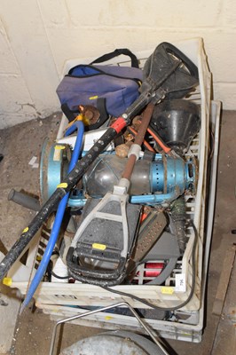 Lot 796 - Two boxes of various garage clearance items,...