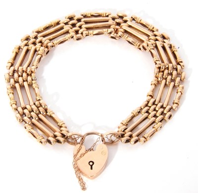 Lot 176 - 9ct stamped four gate bracelet, each link with...