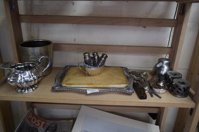 Lot 533 - GROUP OF PLATED WARES INCLUDING MILK JUG,...
