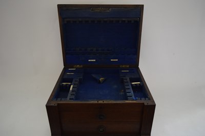 Lot 16 - OAK CUTLERY CANTEEN