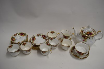 Lot 36 - QUANTITY OF ROYAL ALBERT OLD COUNTRY ROSE TEA...
